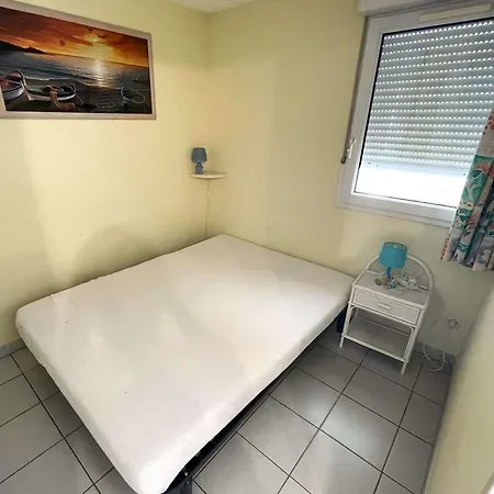 Climatise T3 Avec Piscine, Parking Prive, Proche Plages Et Aqualand, Cap D'agde, 6 Pers. - Fr-1-607-44 *
